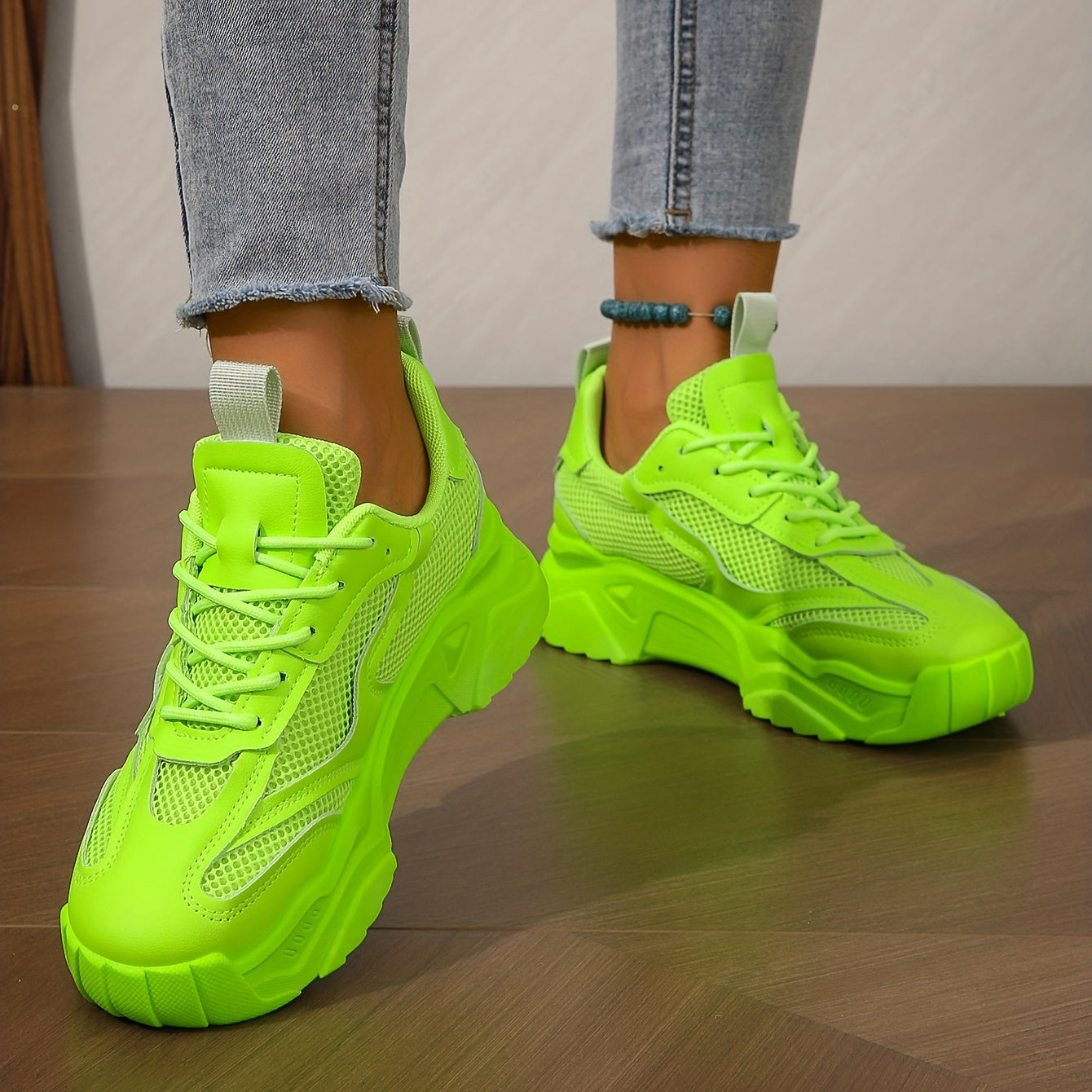 Women's Solid Color Mesh Sneakers, Lace Up Breathable Platform Sporty Trainers, Versatile Low-top Casual Shoes in holiday