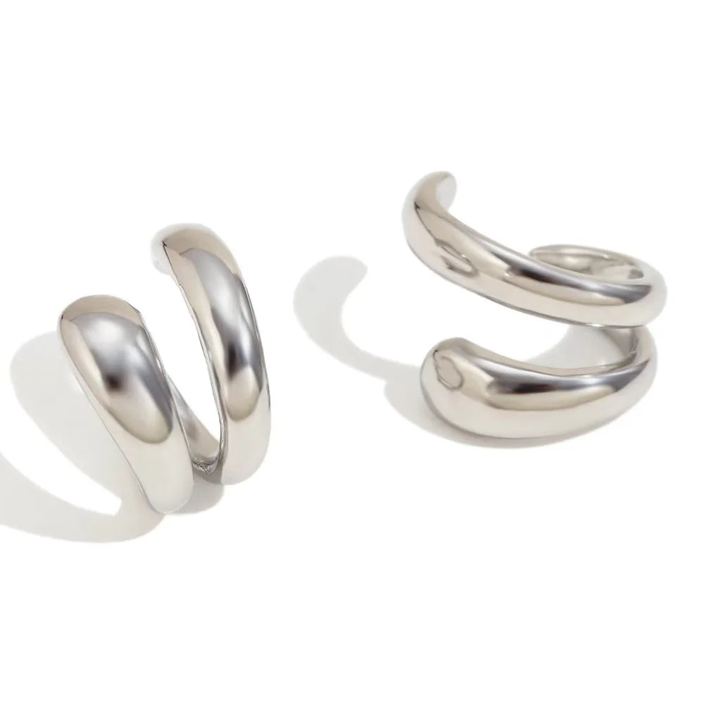 EdgeCuff Clip – Gold No-Piercing Ear Cuff  No piercing. Instant style. Effortless edge.