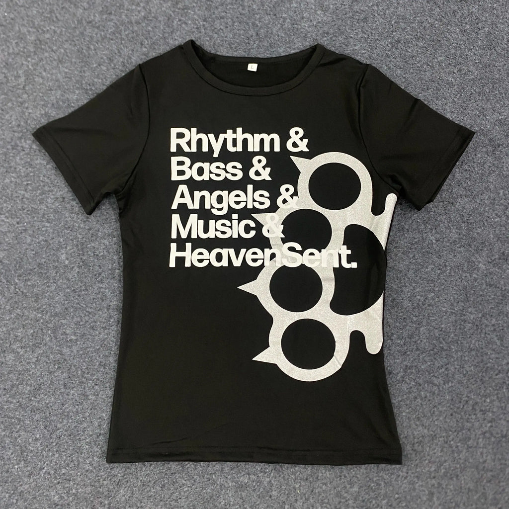 Kitty Core Baby Tee – Y2K Anime Cropped Top  Cute meets edgy. Your go-to statement piece.