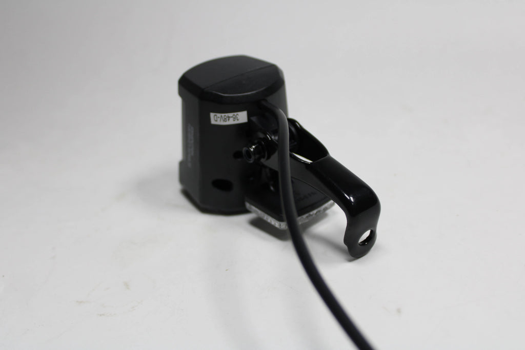 Water proof Electric Bicycle Front Light Bike Accessories with Battery Power Supply