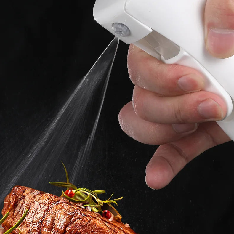 200/300/500ml Oil Spray Bottle BBQ Cooking Olive Oil Sprayer Plastic Baking Oil Spray Empty Bottle Vinegar Bottle Or  Oil brush