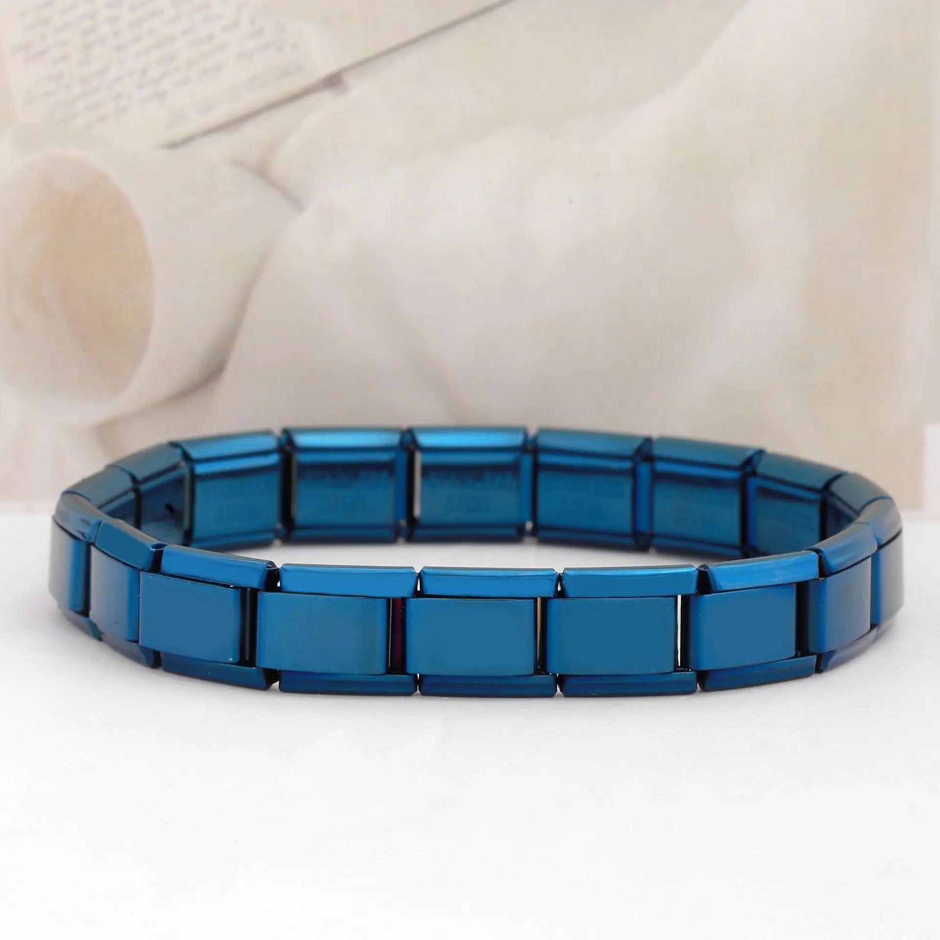 Modu Square Bracelet – Italian Steel Link Band  Sharp design. Strong build. Street-ready style.