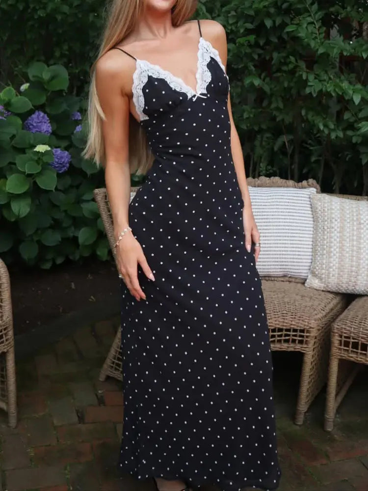 LaceAura Maxi Dress – V-Neck Backless Elegance  Graceful, feminine, and effortlessly captivating.