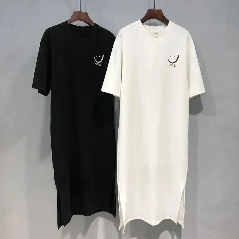 Easy Muse T-Shirt Dress – Loose Mid-Length Summer Fit  Relaxed comfort. Effortless style. Everyday essential.